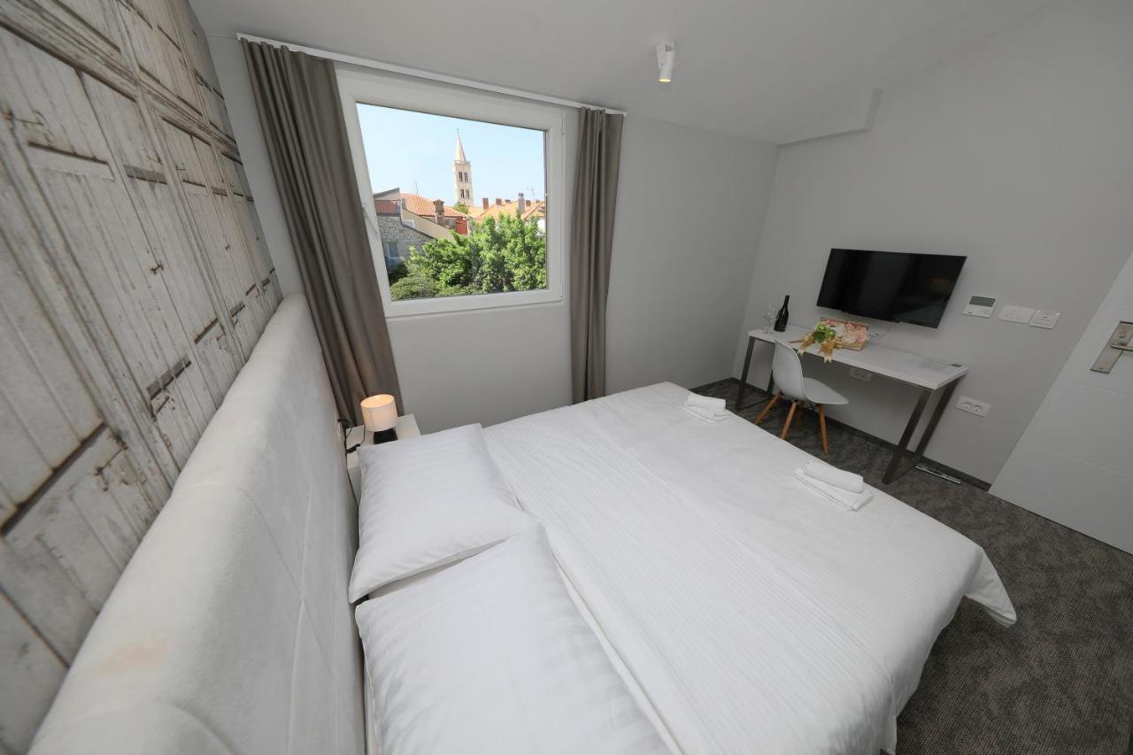 Downtown Boutique Hostel Zadar Ngoại thất bức ảnh