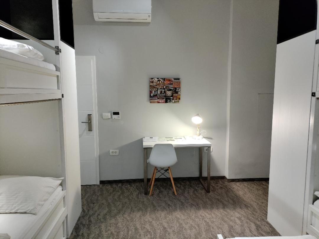 Downtown Boutique Hostel Zadar Ngoại thất bức ảnh