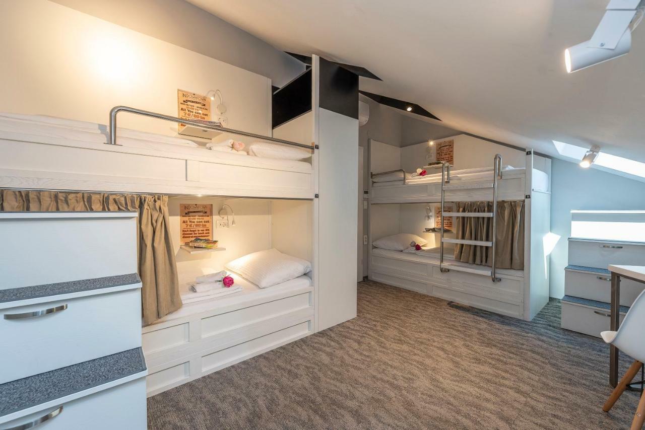 Downtown Boutique Hostel Zadar Ngoại thất bức ảnh
