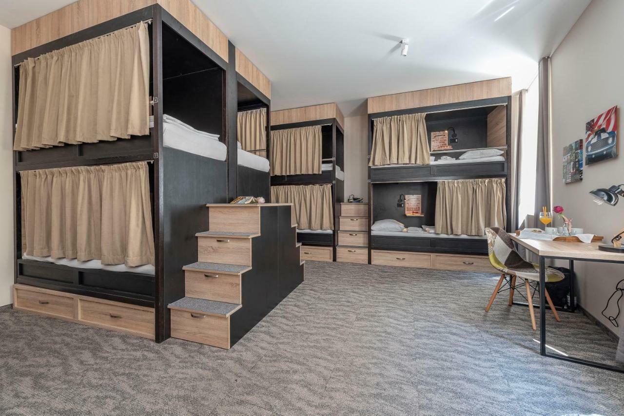Downtown Boutique Hostel Zadar Ngoại thất bức ảnh