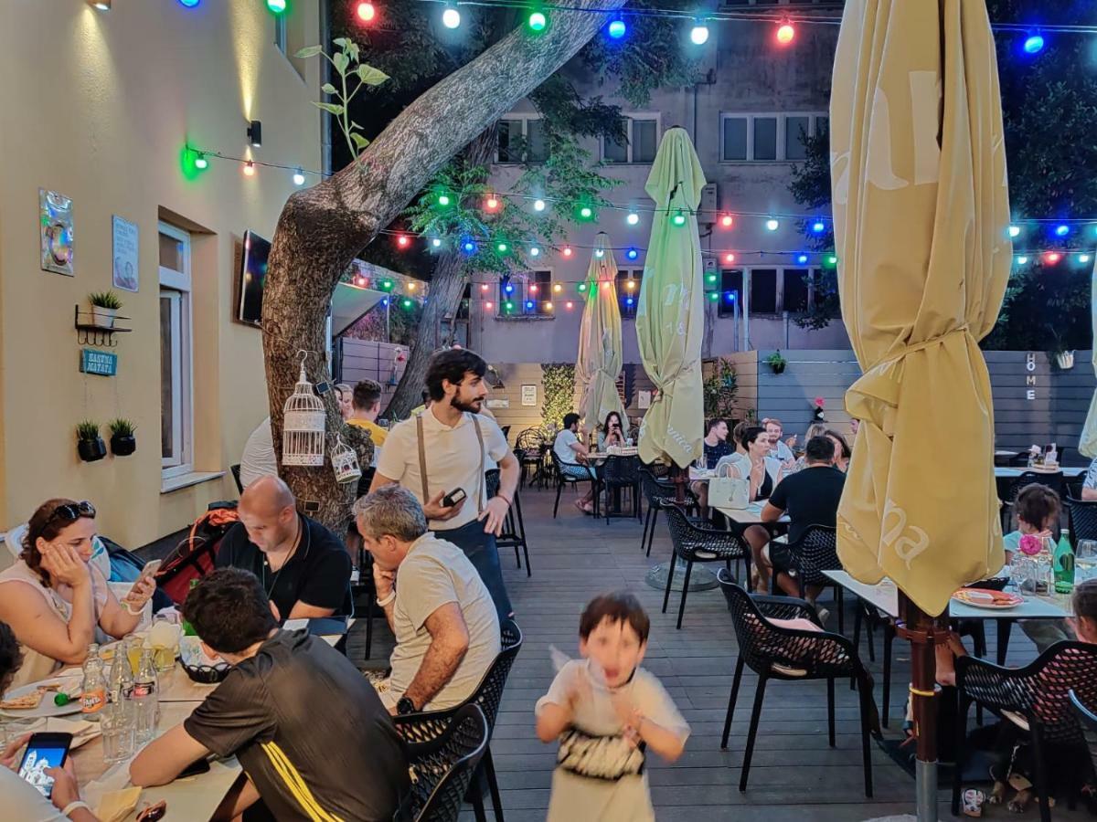 Downtown Boutique Hostel Zadar Ngoại thất bức ảnh