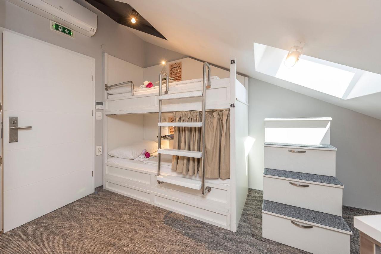 Downtown Boutique Hostel Zadar Ngoại thất bức ảnh